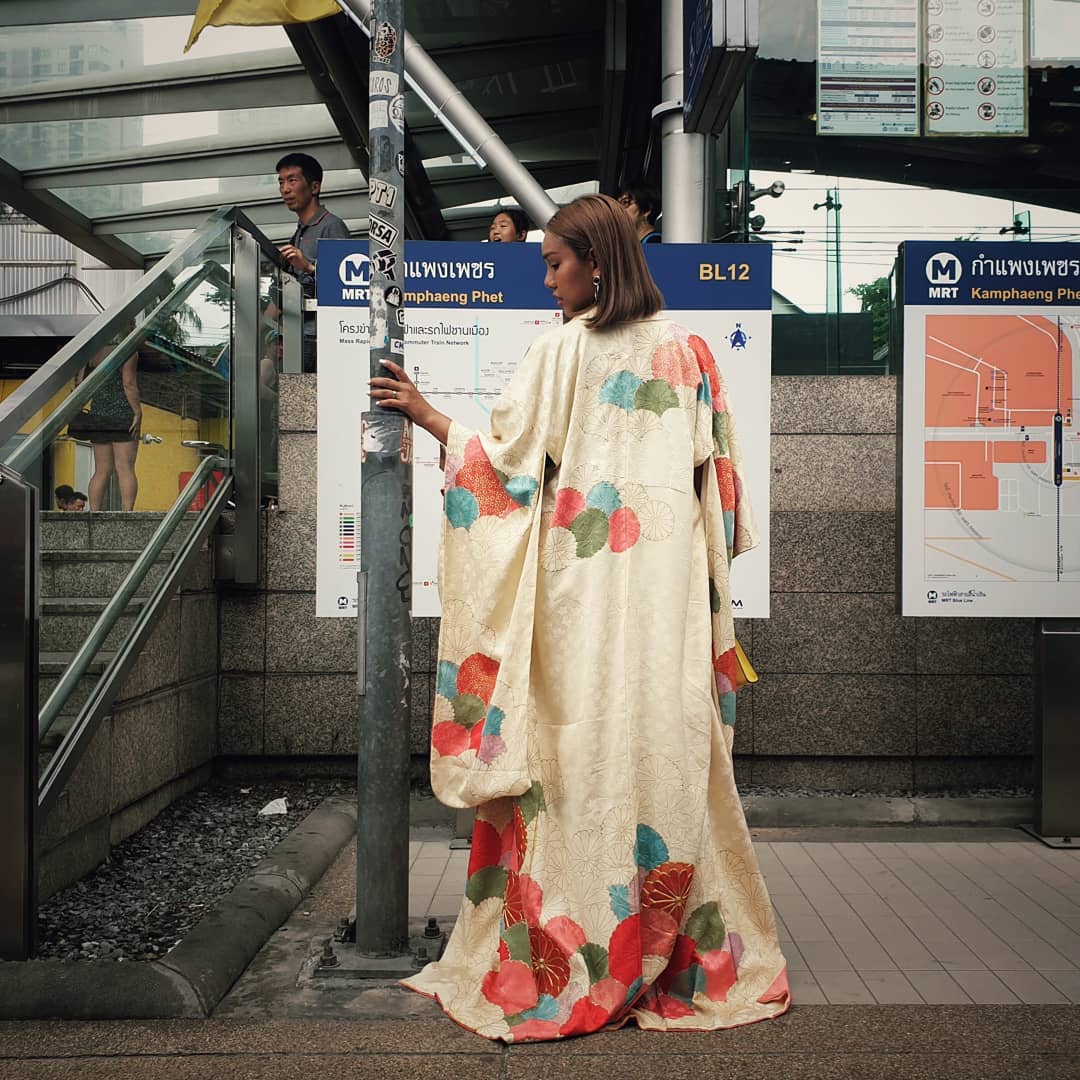 Customer wearing Sumo Vintage